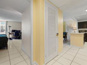 2301 Collins Ave 802, Miami Beach FL 33139