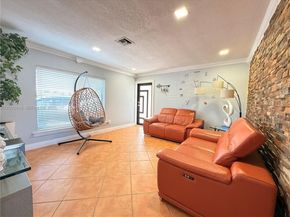 5521 SW 132nd Ave, Miami FL 33175