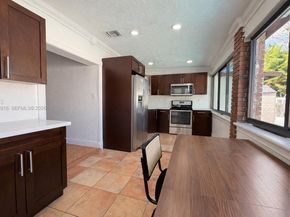 5521 SW 132nd Ave, Miami FL 33175