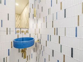 500 NE 96th St, Miami Shores FL 33138