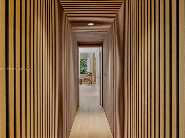 500 NE 96th St, Miami Shores FL 33138