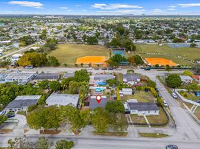 11415 SW 56th St, Miami FL 33165