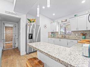 11415 SW 56th St, Miami FL 33165