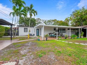 11415 SW 56th St, Miami FL 33165