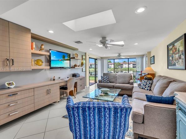 21899 Arriba Real, Boca Raton FL 33433