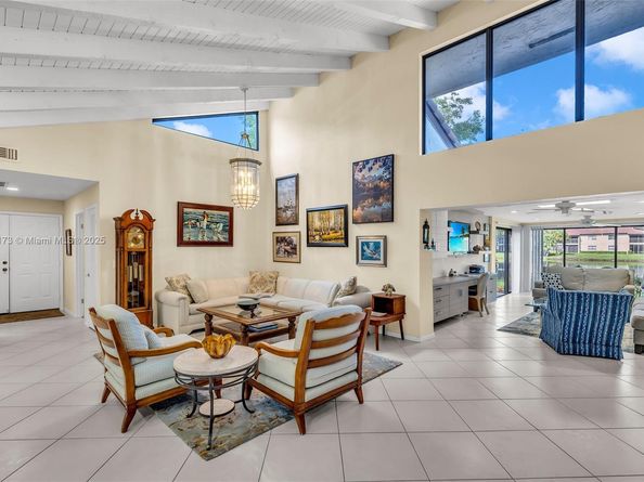 21899 Arriba Real, Boca Raton FL 33433