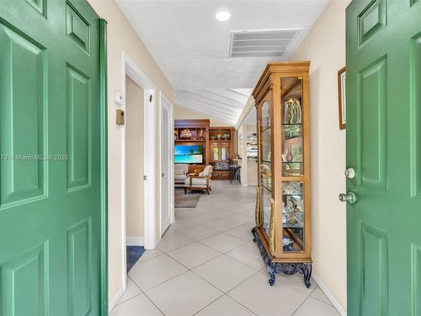 21899 Arriba Real, Boca Raton FL 33433