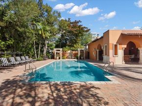 3471 Main Hwy 1240, Miami FL 33133