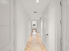 3471 Main Hwy 1240, Miami FL 33133