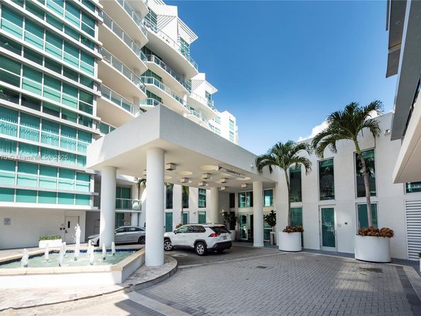 3131 NE 188th St 2808, Aventura FL 33180
