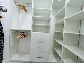 1851-1853 NW 22nd Pl, Miami FL 33125