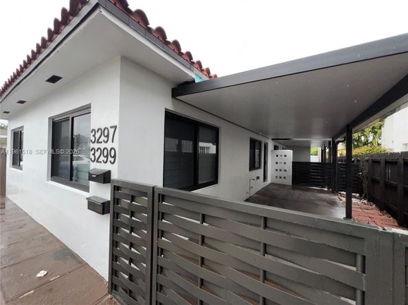 3297 SW 26th St, Miami FL 33133
