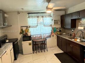 2610 NW 19th Ave, Miami FL 33142