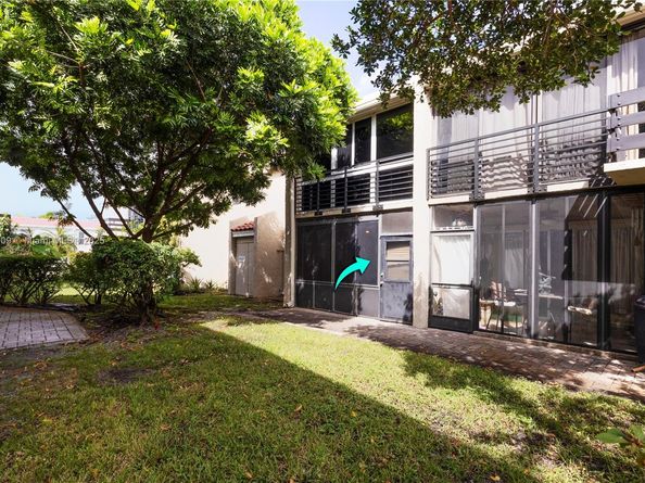 5216 NE 6th Ave B3, Oakland Park FL 33334
