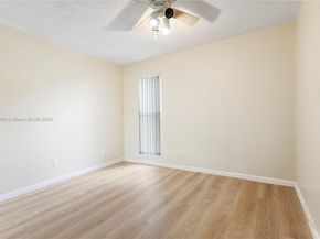 5216 NE 6th Ave B3, Oakland Park FL 33334