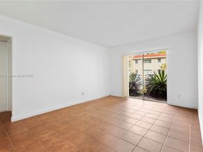 5216 NE 6th Ave B3, Oakland Park FL 33334