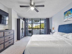 600 Parkview Dr 227, Hallandale Beach FL 33009