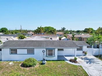7950 NW 174th Ter