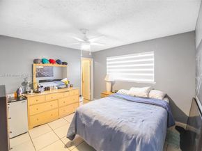 10721 SW 38th St, Miami FL 33165