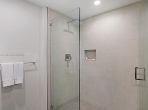Undisclosed Address #A11677995, Hollywood FL 33019