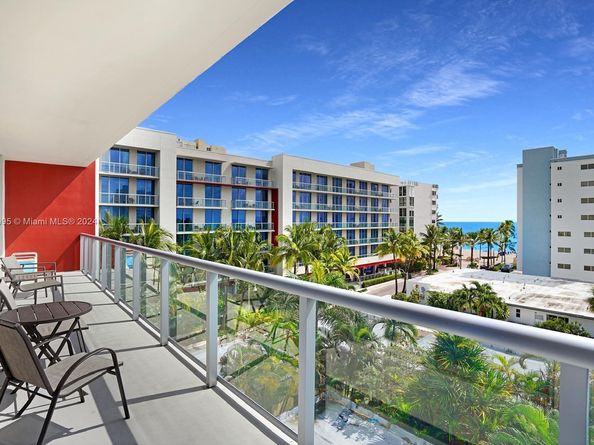 Undisclosed Address #A11677995, Hollywood FL 33019