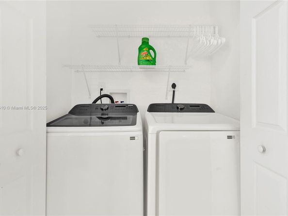 12221 SW 93rd St, Miami FL 33186