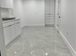 12221 SW 93rd St, Miami FL 33186