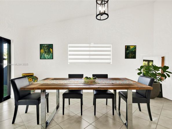 12221 SW 93rd St, Miami FL 33186