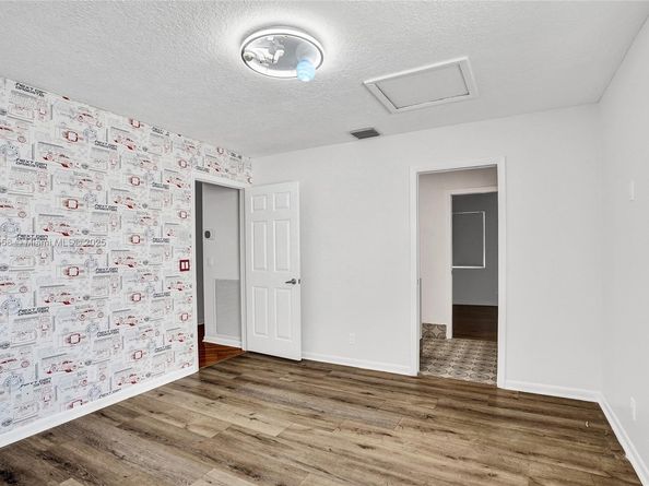 6450 Brava Way, Boca Raton FL 33433