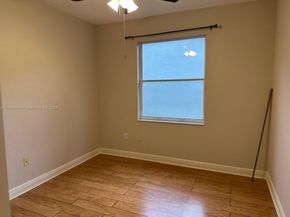 18580 SW 44th St, Miramar FL 33029