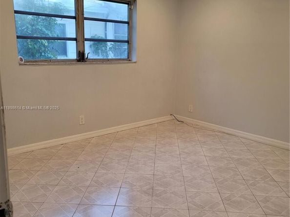 2219 Polk St 5A, Hollywood FL 33020