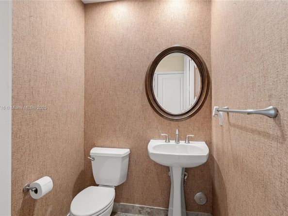 3055 NW 126th Ave 107, Sunrise FL 33323