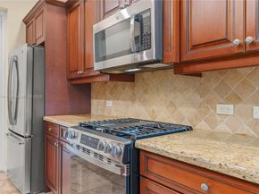 3055 NW 126th Ave 107, Sunrise FL 33323