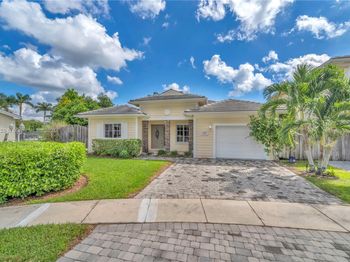 441 SE 31st Ave