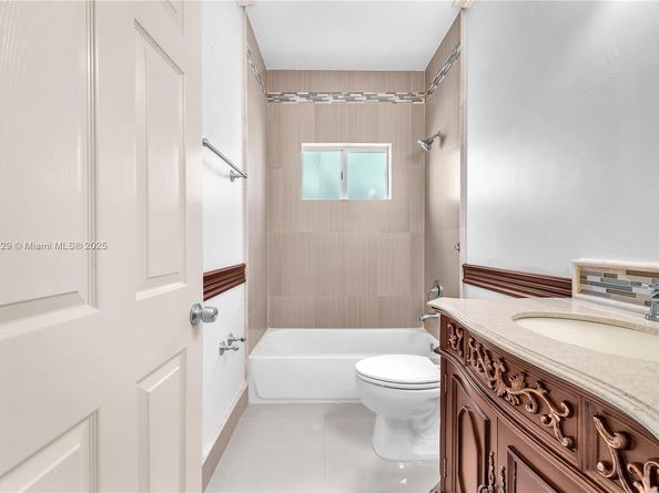 441 SE 31st Ave, Homestead FL 33033