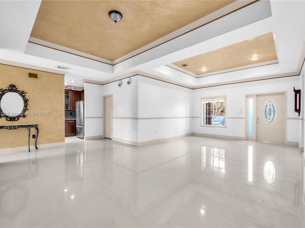 441 SE 31st Ave, Homestead FL 33033