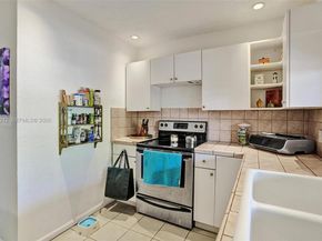 3515 SW 113th Ct, Miami FL 33165