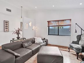 3515 SW 113th Ct, Miami FL 33165