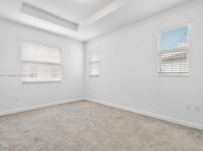 12845 NW 24th Ave, Miami FL 33167