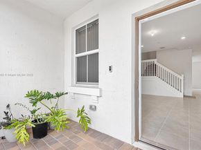 12845 NW 24th Ave, Miami FL 33167