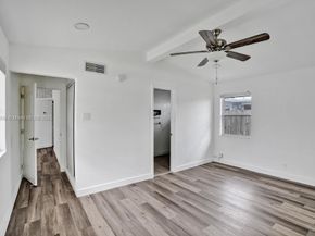2512 Gulfstream Ln, Fort Lauderdale FL 33312