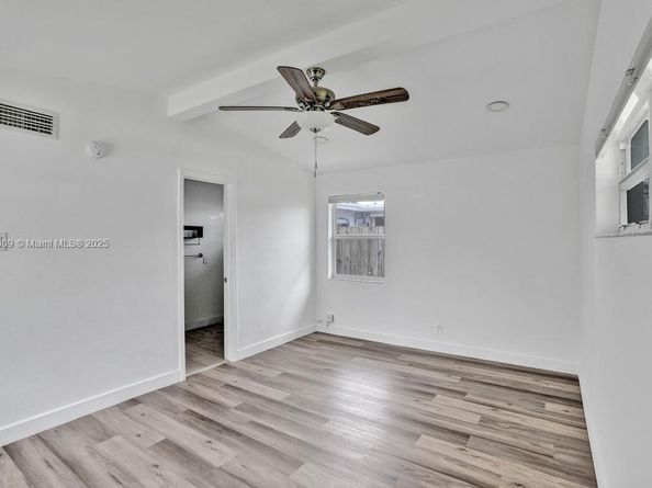 2512 Gulfstream Ln, Fort Lauderdale FL 33312