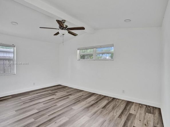 2512 Gulfstream Ln, Fort Lauderdale FL 33312