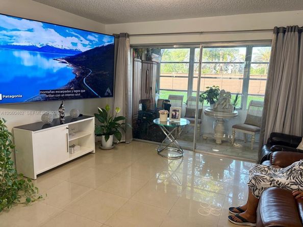8814 W Mcnab Rd 103, Tamarac FL 33321