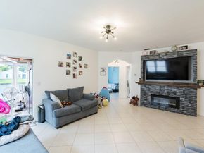 72 Paxford Lane, Boynton Beach FL 33426