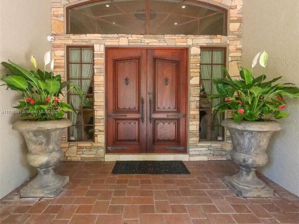 16740 Berkshire Ct, Southwest Ranches FL 33331