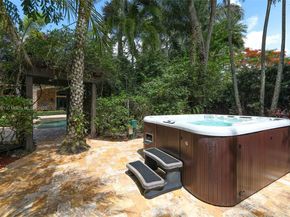 16740 Berkshire Ct, Southwest Ranches FL 33331