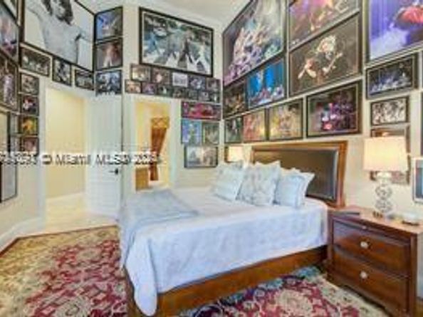 16740 Berkshire Ct, Southwest Ranches FL 33331