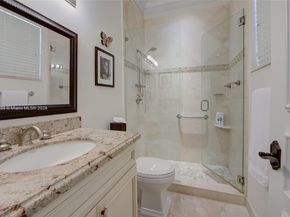 16740 Berkshire Ct, Southwest Ranches FL 33331