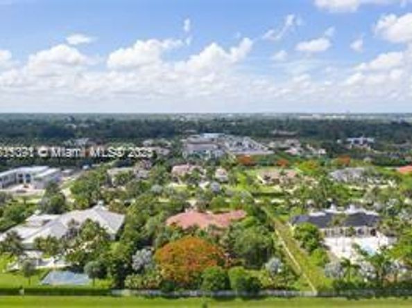 16740 Berkshire Ct, Southwest Ranches FL 33331